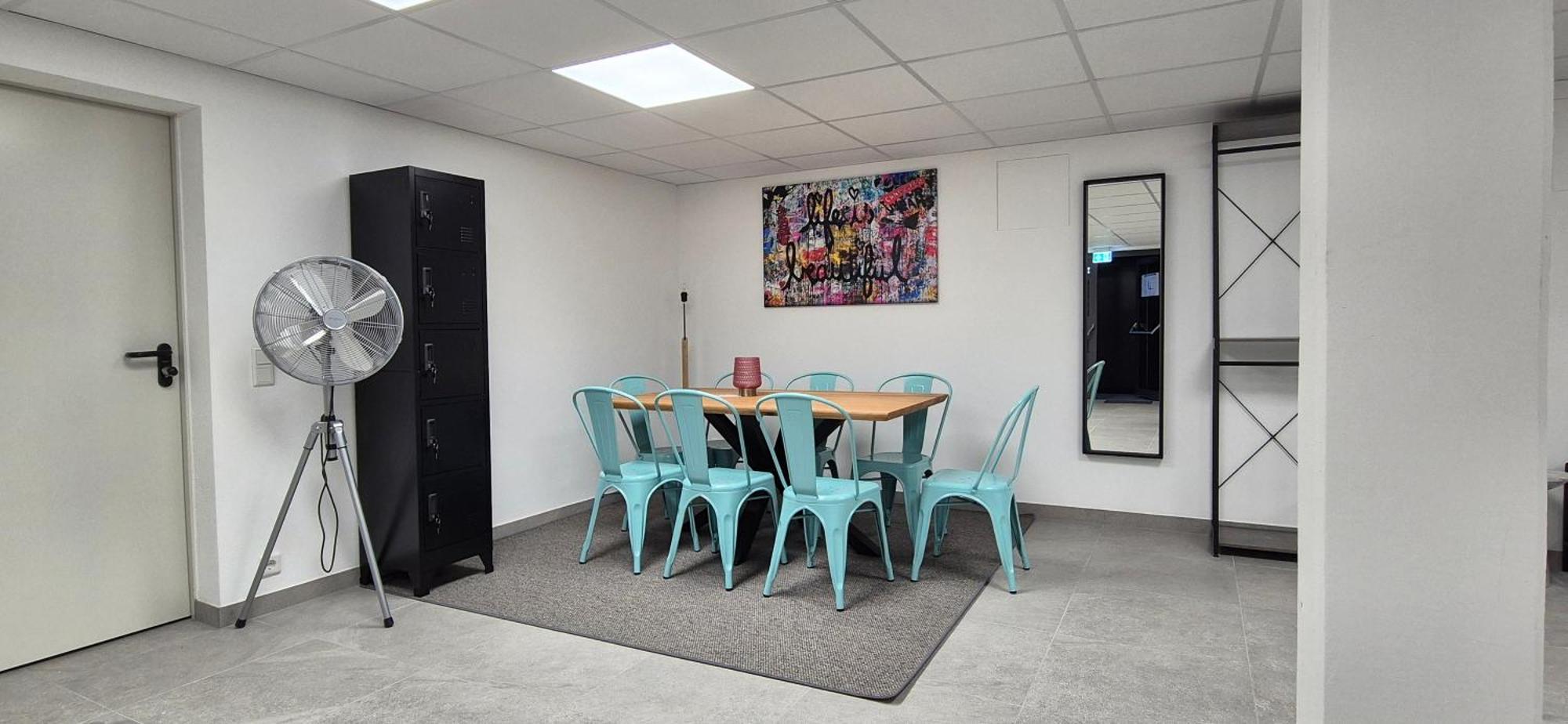 Xzllenz Traum Studio-Apartment, Frei-Parken, U-Bahn, Kueche Nuremberg Luaran gambar
